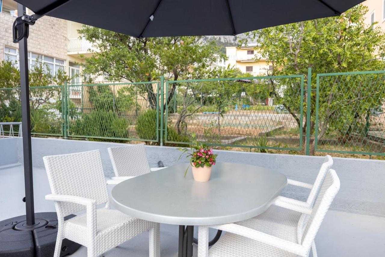 מאקרסקה Family Apartments - Guesthouse Vranjes מראה חיצוני תמונה